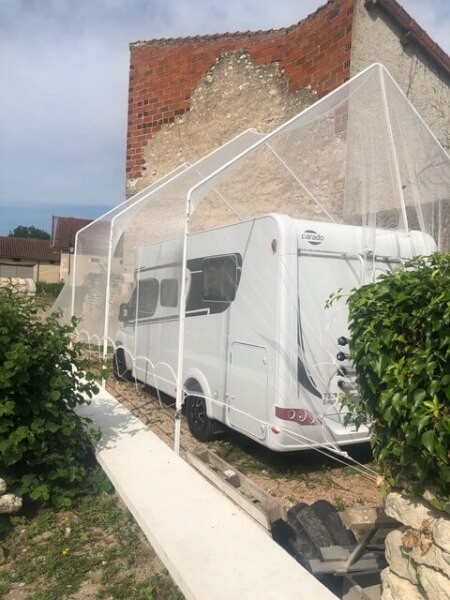 Filet anti grêle blanc protection camping car
