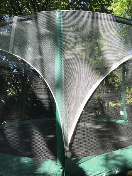 Filet de protection contre les branches et feuilles pour trampoline