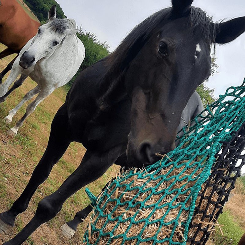 Filet à foin en forme de sac multi-mailles - Fil ∅ 5 mm Filet à foin en forme de sac multi-mailles - Fil ∅ 5 mm