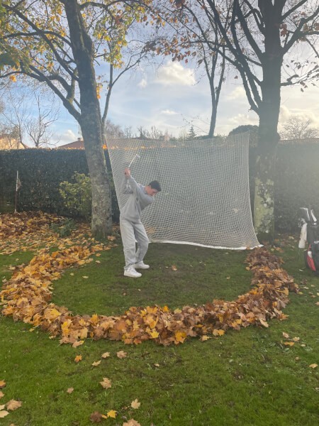 Filet d'entrainement de golf dans son jardin