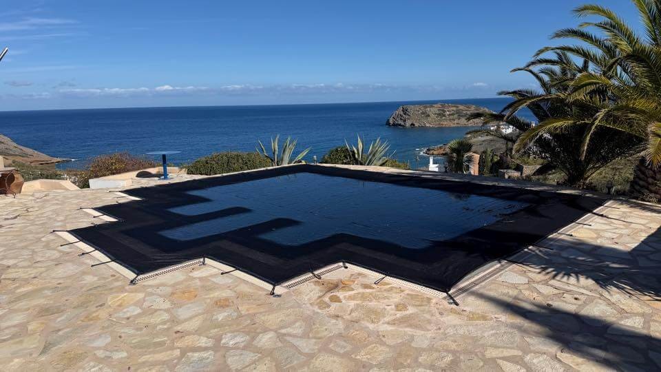 Filet anti-feuilles pour piscine sur mesure - Réalisation sur devis