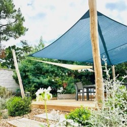 Poteau en bois pour toile d’ombrage