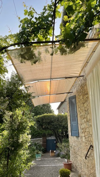 Voile d'ombrage pour pergola 100% envoyé par un client