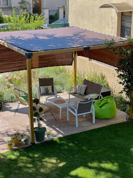 Filet de couverture pour pergola marron sur toit et cotés