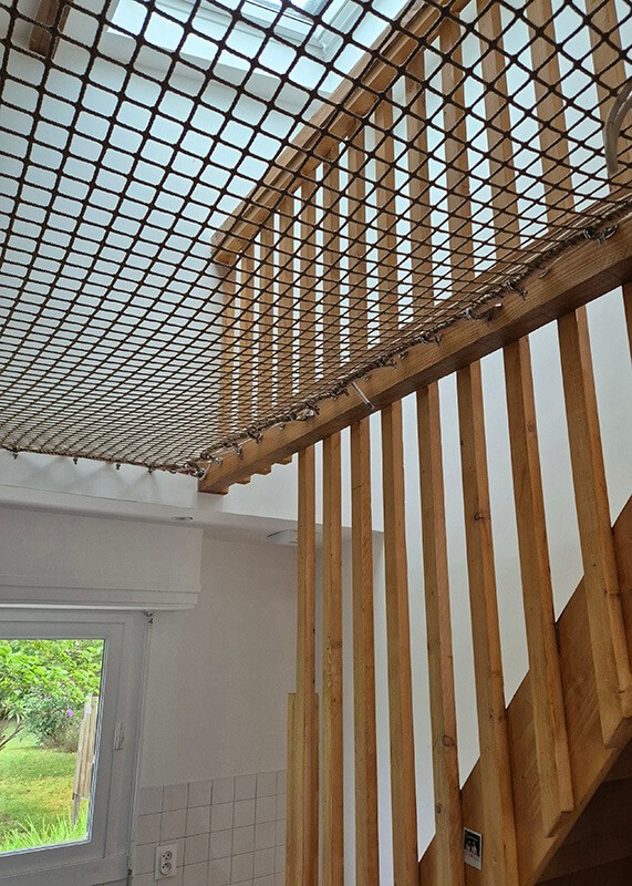 Installation de filet mezzanine par CO-BAT Architecture