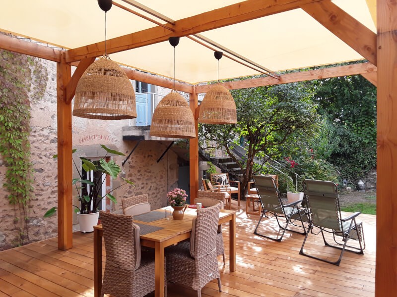 Bâche PVC étanche pour pergola bois protection solaire