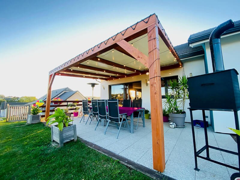 Pergola bois/alu avec la bâche PVC étanche