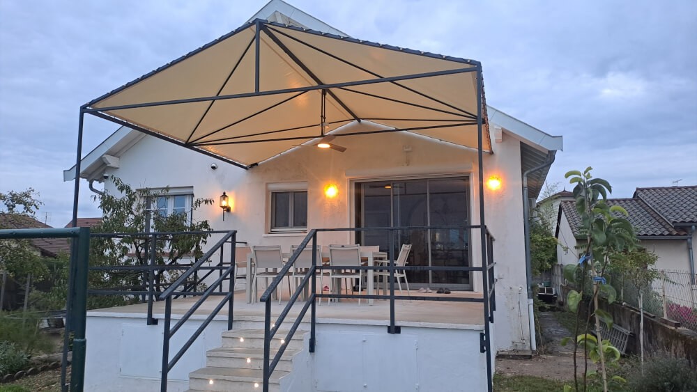 Bâche d'ombrage de pergola couleur ivoire - Forme atypique, grand format