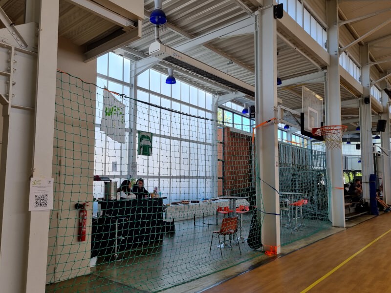 Filet pare-ballons de volley