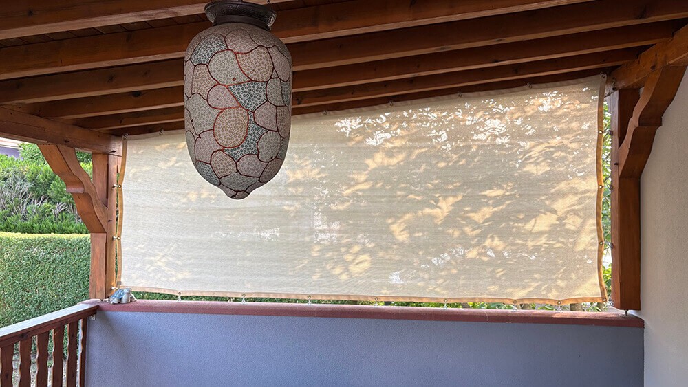 Brise-vue couleur ivoire pour terrasse