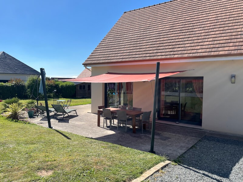 Toile d'ombrage pour profiter de sa terrasse