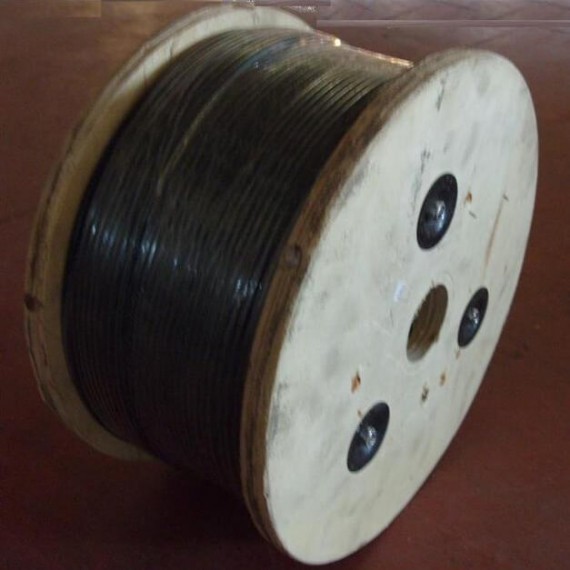 Bobine de câble acier avec gaine PVC 
