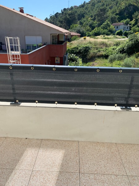 Brise-vue gris anthracite pour balcon