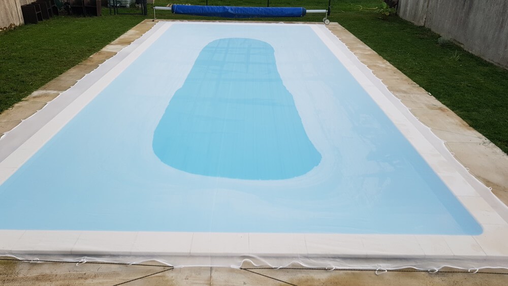 Filet antisalissures blanc transparent pour piscine